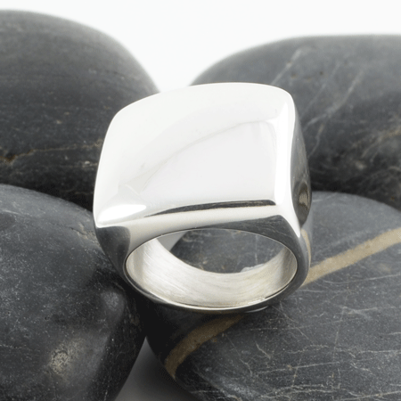 Square-silver-top-ring