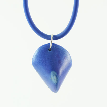 Large blue necklace