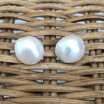 Baroque pearl studs