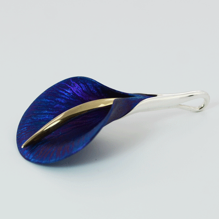 Calla lily pendant