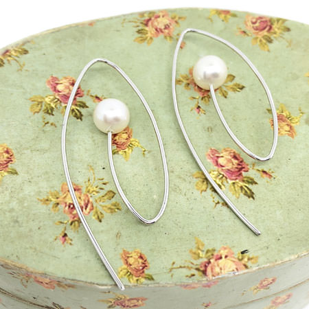 Modern pearl drop earrings