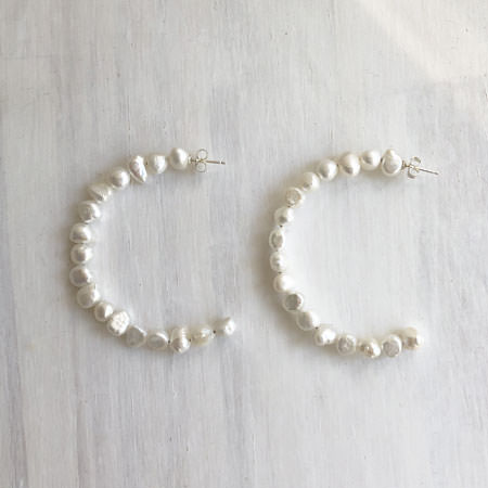 large pearl hoop earrings