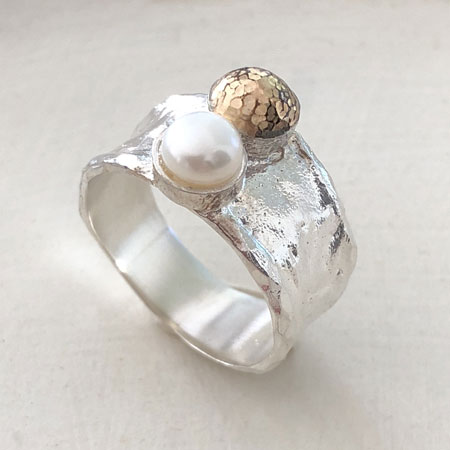 Apollo pearl ring