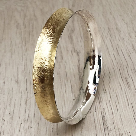 Textured gold bangle