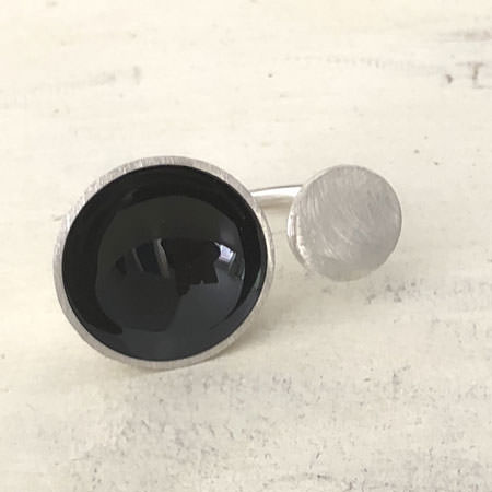 Sterling silver bubble ring black