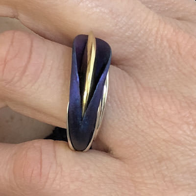 Blue lily ring