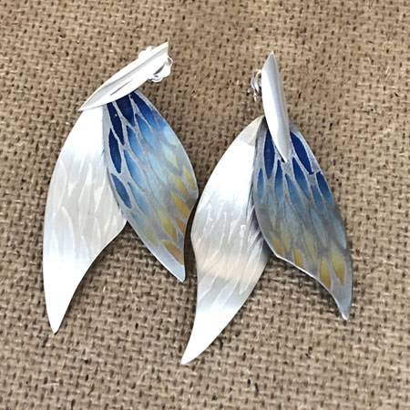 Floating silver niobium earrings
