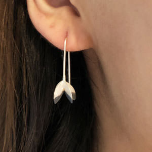 Four leaf silver earrings
