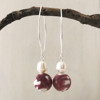 Red agate and pearl drop silver earrings
