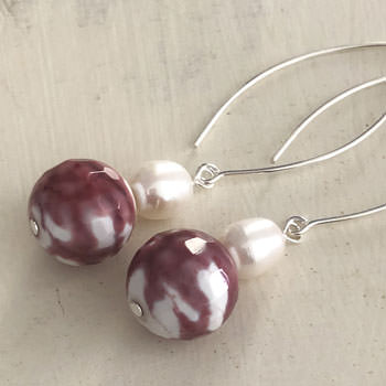 Red agate and pearl drop silver earrings