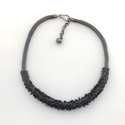 Short beaded Antares necklace