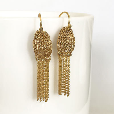 Golden chain drop earrings