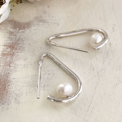 Small pearl earrings