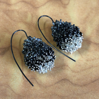 Glamorous black earrings