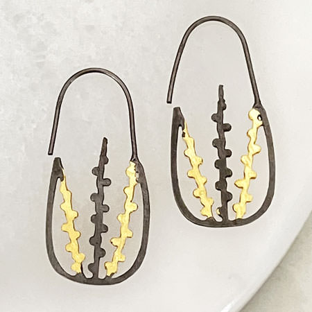 Desert basket silver earrings